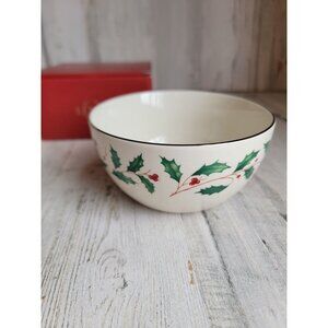 Lenox NEW 18oz small holiday bowl‎ mistletoe Xmas home decor 893493